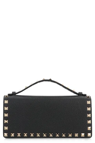 Valentino Garavani Rockstud Grainy Leather Wallet With Detachable Chain In Black