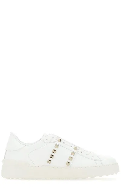 Valentino Garavani Garavani Rockstud Lace-up Sneakers In Burgundy