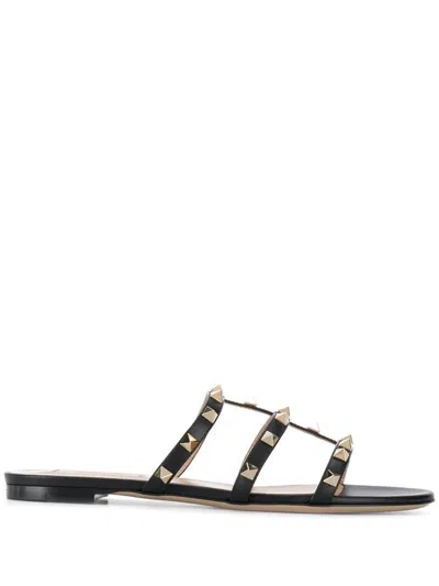 Valentino Garavani Rockstud Leather Flat Sandals In Black