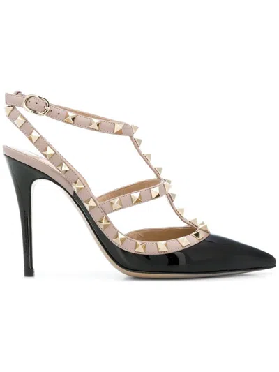 Valentino Garavani Rockstud Leather Pumps In Black