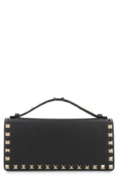 Valentino Garavani Rockstud Leather Wallet On Chain In Black