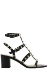 Valentino Garavani Rockstud Pumps In Black