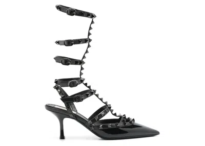 Pre-owned Valentino Garavani Garavani Rockstud Pointed Toe Pumps (women's) Sneakers In Black