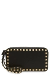 Valentino Garavani Rockstud Pouchette Leather Wristlet In Black