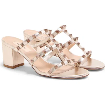 Valentino Garavani Rockstud Slide Sandal In White