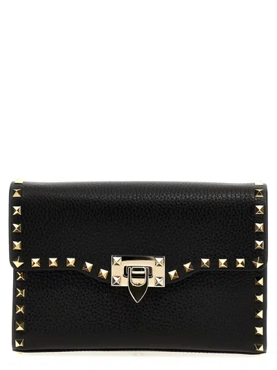 Valentino Garavani Rockstud Small Shoulder Bag In Black