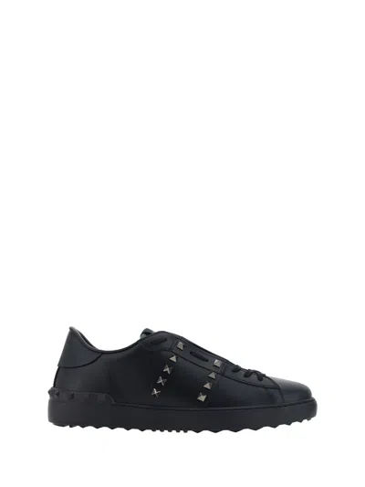 Valentino Garavani Valentino Rockstud Untitled Sneakers In Black