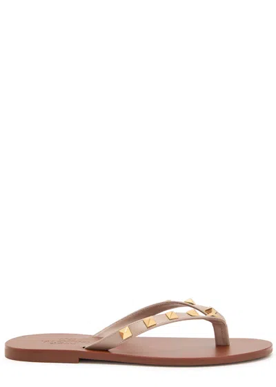 Valentino Garavani Rockstud Thong Leather Sandals In Brown