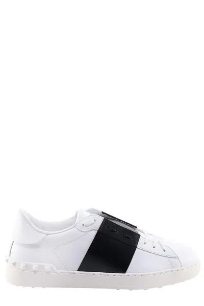 Valentino Garavani Garavani Rockstud Untitled Lace-up Sneakers In White