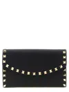 Valentino Garavani  Garavani 'rockstud' Wallet On Chain In Black