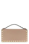 Valentino Garavani 'rockstud' Wallet On Chain In Pink