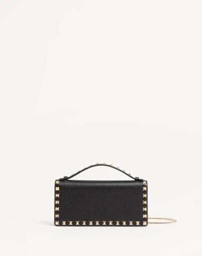 Valentino Garavani Rockstud Wallet With Chain In Grainy Calfskin Woman Black Uni