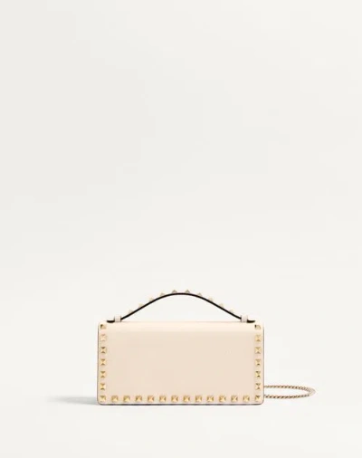 Valentino Garavani Rockstud Wallet With Chain In Grainy Calfskin Woman Light Ivory Uni