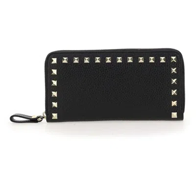 Valentino Garavani Zip Around Wallet In Black