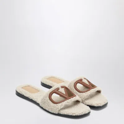 VALENTINO GARAVANI VALENTINO GARAVANI  SANDALO SLIDE VLOGO CUT-OUT IN SHEARLING
