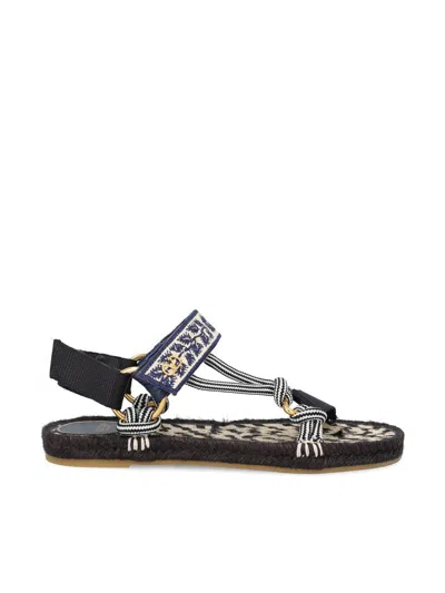 VALENTINO GARAVANI VALENTINO GARAVANI SANDALS
