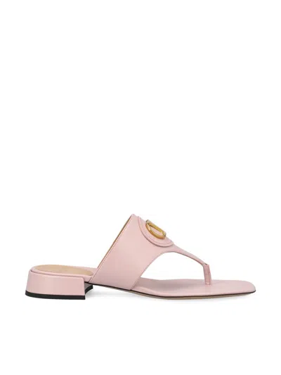Valentino Garavani Vlogo Signature Leather Sandal In Water Rose