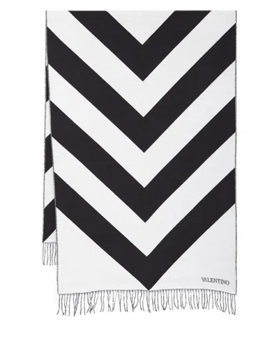 Valentino Garavani Strhype Wool Poncho In White