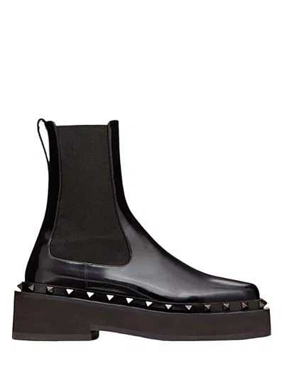 Valentino Garavani Shoes In Black