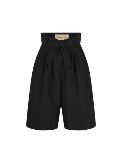 Valentino Garavani Shorts In Black