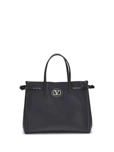 Valentino Garavani Shoulder Bags