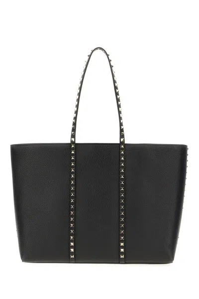 Valentino Garavani Shoulder Bags In Black