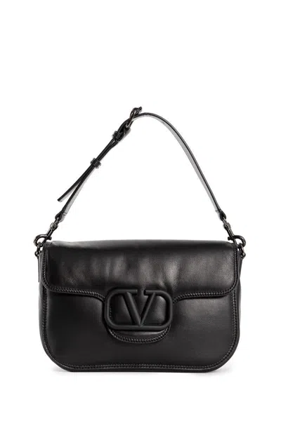 Valentino Garavani Shoulderbags In Black