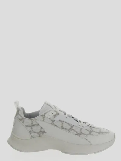 Valentino Garavani Lace-up Sneaker In White