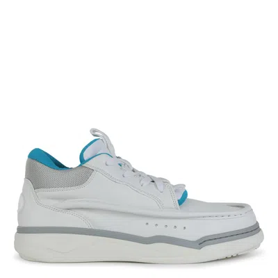Valentino Garavani Lacing Casual Shoes In White