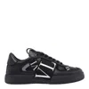 Valentino Panelled Logo-detail Sneakers In Black