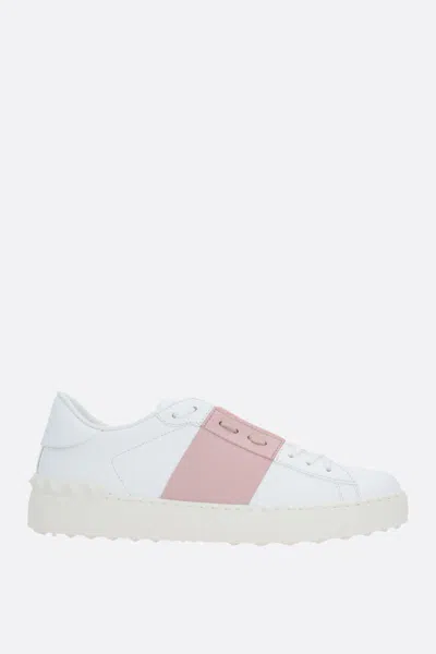 Valentino Garavani Sneakers In White+water Rose