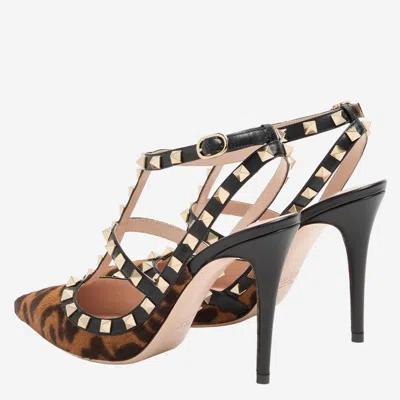 Valentino Garavani Woman Pumps Camel Size 7 Leather In Brown