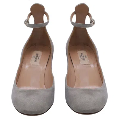 Pre-owned Valentino Garavani Tan-go Mary Jane Pumps In Grey Suede In Gray