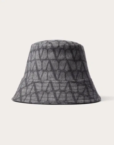 Valentino Garavani Toile Iconographe Reversible Bucket Hat Woman Grey/dark Grey 58 In Gray