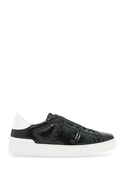 Valentino Garavani Untitled Rockstud Sneakers Women In Black
