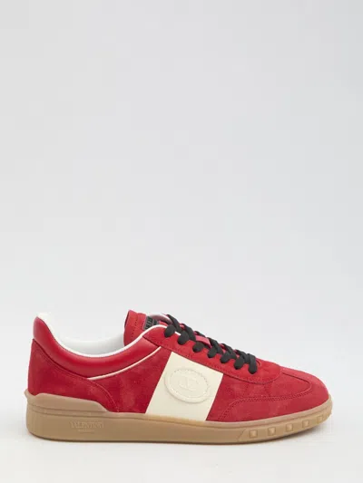 VALENTINO GARAVANI VALENTINO GARAVANI UPVILLAGE LOW TOP SNEAKERS