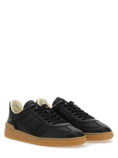 Valentino Garavani Valentino Sneaker Upvillage In Black