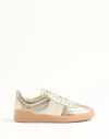 Valentino Garavani Upvillage Panelled Metallic Leather Sneakers In ホワイト/プラチナ