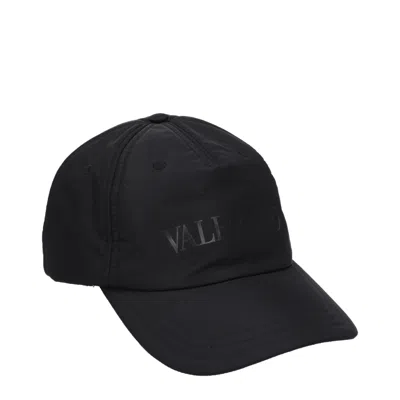 Valentino Garavani Va9358004093193bt Baseball Cap In Black