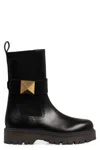 Valentino One Stud Leather Chelsea Boots In Black