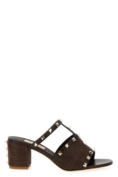 VALENTINO GARAVANI VALENTINO GARAVANI VALENTINO GARAVANI 'ROCKSTUD' SANDALS