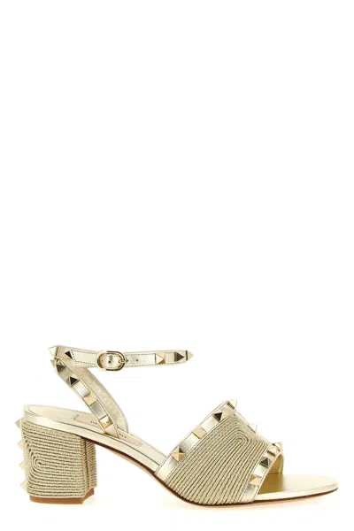 VALENTINO GARAVANI VALENTINO GARAVANI VALENTINO GARAVANI 'ROCKSTUD' SANDALS