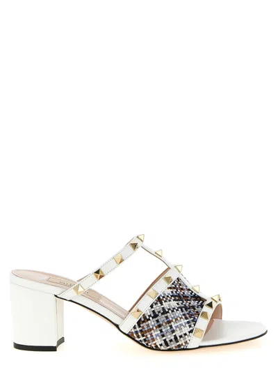Valentino Garavani 'rockstud' Slides In White