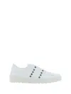 Valentino Garavani Sneaker Bianche Rockstud In Pelle Valentino Garavan In White