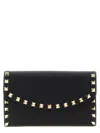 Valentino Garavani  Garavani 'rockstud' Wallet On Chain In Black