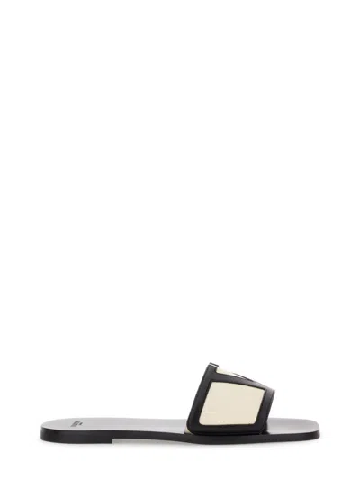 VALENTINO GARAVANI VALENTINO GARAVANI VIVA SUPERSTAR SLIDE SANDAL WITH CONTRASTING EMBLEM