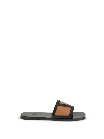 Valentino Garavani Viva Superstar Slide Sandals In Brown