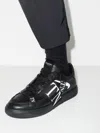 Valentino Panelled Logo-detail Sneakers In Black