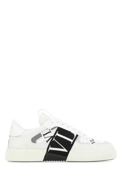 Valentino Garavani Low-top Calfskin Vl7n Sneaker In White