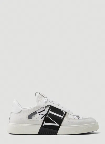 Valentino Garavani Garavani Vl7n Sneakers In White